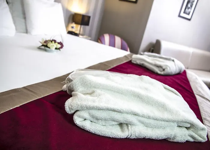 Concordia Centre Gare Hotel 4*